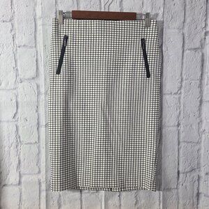 Rachel Zoe Size 6 Black White Grid Pattern Midi Pencil Skirt with Zipper Detail